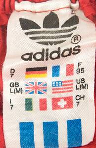 Original match worn / issued Spielertrikot vom 1. FC Köln mit der Rückennummer 14. Getragen in einem Spiel der Fußball Bundesliga in der Saison 1980/1981. Mit Spielerhose. Status:ABC. - Bild 10