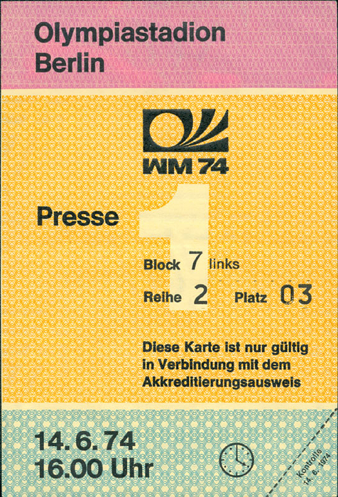 1. Finalrunde: Deutschland - Chile (1:0) am 14.6.1974 im Olympiastadion West-Berlin. Presse. 15x10,5cm.