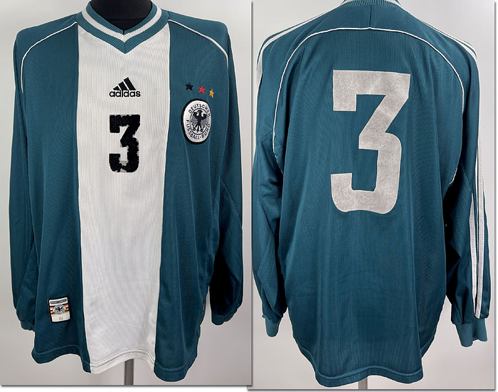 Original match issued DFB Länderspiel Spielertrikot mit der Nummer 3. Vorbereitet für Marko Rehmer für das EM-Qualifikationsspiel gegen die Türkei am 10.10.1998 in Bursa. Status:AAB.