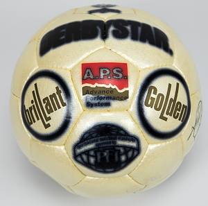 Football match Ball 2001 Bayern Munich v Feyenoor - Bild 2
