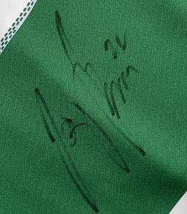 Original match issued DFB Spielertrikot mit der Nummer 22 von Hans-Jörg Butt.Vorbereitet für das WM2010 Halbfinale Deutschland-Spanien am 07.07.2010 in Durban, Südafrika, was die spanische Nationalmannschaft 0:1 gewann. Trikot ist signiert. Status AAB. - Bild 2