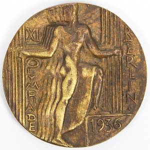 Olympic games Berlin 1936. Participation medal - Official particpation badge Olympic Games 1936 in Berling which belonged to Otto Placek. Cast in bronze with light brown Patina. Stamped on the rim "Guss. H.Noack Berlin", Diameter 7 cm, Condition: A- - Bild 2