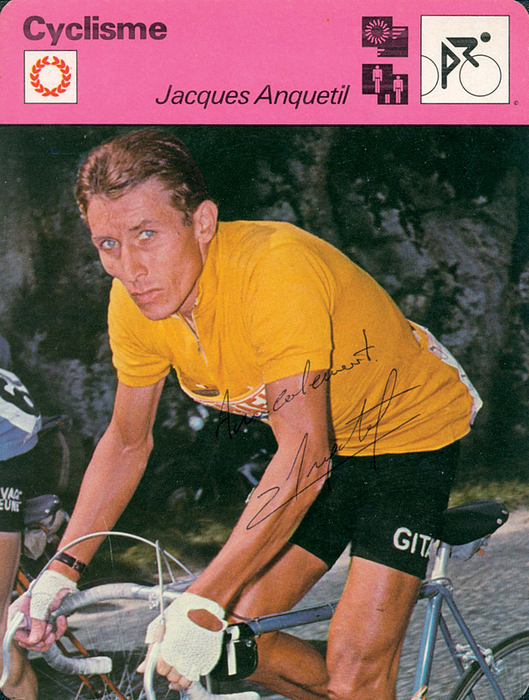  -  card with orignal signature of Jacques Anquetil (1934-1987), French professional racing cacylist and the first pro who won the Tour de France five times (1957 and 1961-1964). 16x10 cm. Condition: A-