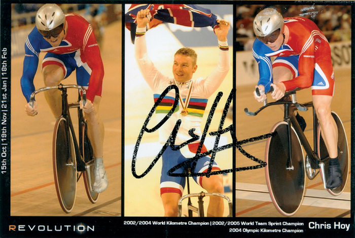 Hoy, Chris  | Farbreprofoto mit Originalsignatur von Chris Hoy (GBR). 6 maliger Radsport-Olympiasieger 2004, 2008 und 2012. 15x10cm.