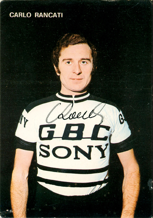 Rancati, Carlo  | (1940-2012) Autogrammkarte mit original Signatur von Carlo Rancati (ITA). Silbermedaille im Radsport bei den Olympischen Spielen 1964 in 4000 m Team Verfolgung, 15x11 cm