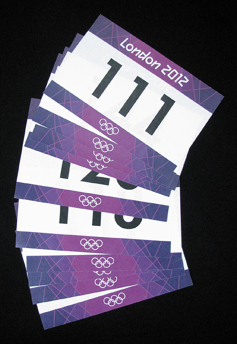 Startnummer OSS2012  | 10 verschiedene unbenutzt offizielle Startnummer für die Olympischen Sommerspiele London 2012. je 24x16 cm.