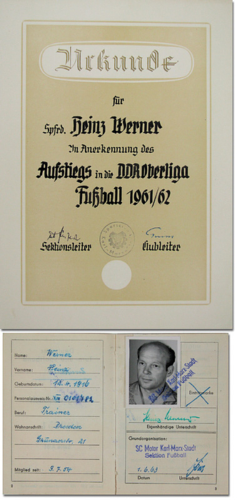 Chemnitzer,FC - Urkunde 1962  | Original Urkunde des SC Karl-Marx-Stadt anlässlich des Aufstieges in die DDR-Oberliga 1962 für den damaligen Trainer Heinz Werner, Karton 30x21 cm. In original Leinenmappe. Dabei: Mitgliedsbuch des DTuSB von Heinz Werner (geb. 1916-verstorben) mit Lichtbild und original Signatur von Werner und einem Stempel "SC Motor Karl-Marx Stadt Sektin Fußball), 24 Seiten, 10x7,5 cm.