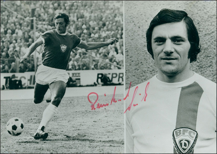 Lauck, Reinhard  | (1946-1997) S/W-Reprofoto mit original Signatur von Reinhard Lauck (DDR). Goldmedaille im Fußball bei den Olympischen Spielen 1976, Teilnehmer an der Fußball - Wetmeisterschaft 1974, 33 A-Länderspiele, Spieler von Eenergie Cottbus, Uion Berlin und BFC Dynamo. 15,5x11 cm