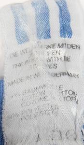 Sorry, no english description is available. ...  -  Condition: A-.....Trikot langarm; Größe 7/8; adidas-Logo aufgedruckt; Werbeaufschrift 'Momimger' geflockt; Rückennummer und Schriftzug 'Karlsruhe' geflockt; Trikot hat Gebrauchsspuren (Etikett leicht verwaschen);); adidas. - Bild 6