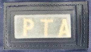 IOC - Wintermantel 1998  | Original worn Wintermantel von den Olympischen Spielen 1998 in Nagano auschließlich für die IOC - Mitglieder!. Getragen von Peter Julius Tallberg als Funktionär für das IOC. Peter Julius Tallberg war  bei den Olympischen Spielen 1964 bis 1980 als Aktiver im Segeln für Finnland dabei. Von 1976 bis 2015 war er Mitglied des Internationalen Olympischen Komitees (IOC) und überreichte unter anderem den Sportlern die Medaillen. Status:AAA. - Bild 8