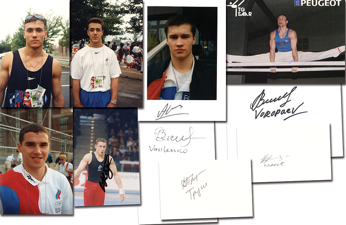 Russland Turnen OSS1996 Herren  | Goldmedaille im Turnen Mannschaft Mehrkampf Herren für Rußland bei den Olympischen Spielen 1996. 7 original Signaturen: Dmitri Wassilenko (1975-2019); Alexei Woropajew (1973-2006); Nikolai Krjukow (2000 Bronze); Alexei Nemow (1996: 2xGold, Silber, 3x Bronze; 2000: 2x G, S, 3x B); Jewgeni Podgorni (2000 Bronze); Dmitri Trush (Selten); Sergei Charkow (1988: 2x Gold).  1 Farbfoto, 1 Autogrammkarte, 5 Karteikarten, 20x12 bis 12x8. KOMPLETTES TEAM.