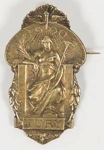 - Olympic Games 1900. Judge´s badge: Participant badge for the 1900 Paris Olympic Games, "Jury" (referee). Manufacturer: Christofle, Paris. Bronze, silver-plated, 4.1 x 2.3 cm. --Buttonhole closure is missing and has been replaced by a pin Condition: A- - Bild 2