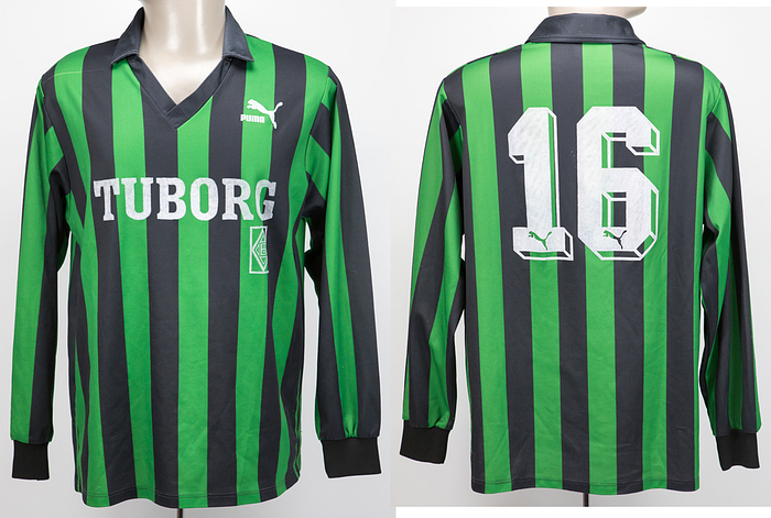 Mönchengladbach - Trikot 1990/1991  | Original Spielertrikot von Borussia Mönchengladbach mit der Rückennummer 16. Getragen von Martin Schneider in einem Spiel der Fußball Bundesliga in der Saison 1990/1991. Status:ABA.