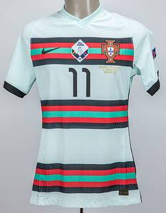 Portugal - Trikot 2020 EM  | Original match worn / issued Spielertrikot von Portugal mit der Rückennummer 11. Getragen von Bruno Fernandes am 15.06.2021 im Gruppenspiel der Fußball Europameisterschaft gegen Ungarn. Ungarn - Portugal 0:3. Fernandes ist UEFA Nations League Sieger 2019 und 2025. Status:AAC. - Bild 2