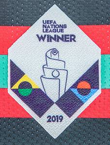 Portugal - Trikot 2020 EM  | Original match worn / issued Spielertrikot von Portugal mit der Rückennummer 11. Getragen von Bruno Fernandes am 15.06.2021 im Gruppenspiel der Fußball Europameisterschaft gegen Ungarn. Ungarn - Portugal 0:3. Fernandes ist UEFA Nations League Sieger 2019 und 2025. Status:AAC. - Bild 4