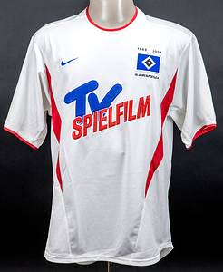 Sorry, no english description is available. ...  -  Condition: A.....Trikot kurzarm; Größe L; Vereins-Logo, Schriftzug '1963-2003' und '40 Jahre Bundesliga' gestickt; Nike-Logo gestickt; Werbeaufdruck `TV Spielfilm` geflockt; Spielername, Rückennummer und Schriftzug `Hamburger SV`gummiert; Netzstoff seitlich eingelassen; mit BL Patch; Nike Dri-Fit. Aus der Sammlung eines ehemaligen Sportfotografen, der das Trikot direkt nach dem Spiel von Ujalusi erhalten hat. - Bild 2