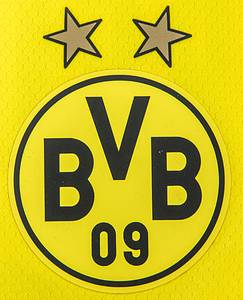  - Original match-issued Borussia Dortmund number 22 jersey. Designed for Jude Bellingham in UEFA Champions League matches during the 2020/2021 season. Bellingham was not used and is a 38-time England capper. Status: ABC --Short-sleeved jersey with button placket; size L; rubberized club logo, two Champions League stars, and Puma logos; rubberized 'evonik' advertising print; rubberized back number, player name, and 'Dortmund' lettering; laser-engraved ventilation holes; 'BVB' lettering embroidered on the back of the collar; with Champions League Starball patch and UEFA Respect patch; Puma DryCell. Condition: A - Bild 4