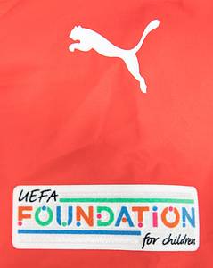 UEFA Euro 2024 match issued fb. shirt Switzerland - Original match-worn Switzerland shirt with the number 2. Assisted by Leonidas Sterigiou in a European Football Championship group match against Germany on June 23, 2024. Switzerland - Germany 1:1. Status: AAB --Short-sleeved jersey; size M; partly with welded seams; rubberized federation logo, match details, and Puma logos; rubberized player name and number (front and back); jersey with UEFA Euro 2024 Trophy patch and UEFA Foundation for Children patch; Puma ultraweave. This jersey comes from a DFB staff member, who received it after the match. Condition: A - Bild 9