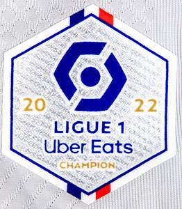  - Original match-worn/issued shirt from Paris Saint-Germain (PSG)  with the number 30. Worn by Lionel Messi in a French Ligue 1 match during the 2022/2023 season. Messi is the 2022 FIFA World Cup winner with Argentina. Special Michael Jordan jersey. Status: ABC --Short-sleeved jersey with button placket; size M; rubberized club emblem and Michael Jordan logo; rubberized 'Qatar Airways' advertising print; rubberized back number and player name; with Ligue 1 Uber Eats 2022 Champion patch and Goat patch; Nike Dri-Fit ADV. Condition: A - Bild 7