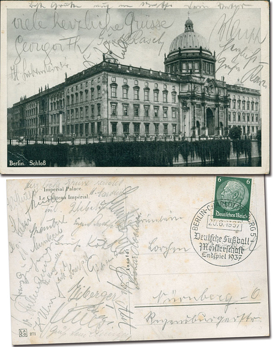 Nürnberg, 1.FC - 1937  | Postkarte vom Endspiel um die deutsche Fußballmeisterschaft 1937 Schalke 04 v 1.FC Nürnberg (2:0) am 20.6.1937 in Berlin. Mit ca. 20 original Signaturen der Spieler und Betreuer des 1,FC Nürnberg: Georg Köhl (1910-1944); Heinz Carolin (1911-1995); Willi Billmann (1911-2001); Hans Uebelein (1914-1971); Max Eiberger (1908-1994); Seppl Schmitt (1908-1994), Karl Gußner (1908-1985), Andreas Munkert (1908-1982) u.a.. Mit Sonderstempel vom Endspiel 1937! 14x9 cm