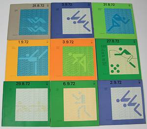 Programm OSS1972  | 18 verschiedene Tagesprogramme zu den Olympischen Spielen München 1972:  Boxen (6.9.), Rudern (29.8.), 4x Reiten (30.8., 3.9., 6.9. (mit original geschwärzter "6", die Wettkämpfe an diesem Tag fielen aufgrund des Attnetates am 5.9. aus und urden später nachgeholt. Rarität!; 11.9.), Moderner Fünfkampf (27.8.); 6x   Leichtatletik ( 31.8., 2.9., 2x4.9., 7.9.,9.9.), Radsport (3.9.); Turnen (1.9.); 3x Schwimmen (2x2.9. +3.9.) - Bild 2