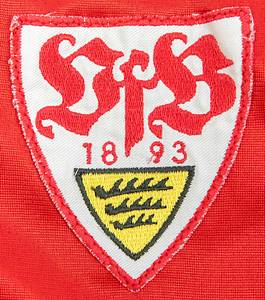 Stuttgart, VfB - Trikot 1993  | Original match worn Spielertrikot vom VfB Stuttgart mit der Rückennummer 10. Getragen in Spielen der Bundesliga-Saison 1993/1994. Sponsor Südmilch. Status:ACA. - Bild 4