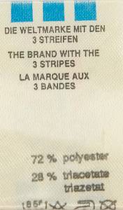  - Original match-worn VfB Stuttgart playershirt with the number 14. Worn by Thomas Scheider in matches of the 1993/94 Bundesliga season. Sponsor: Südmilch. Status: ABA. -Long-sleeved jersey; size L. Embroidered club emblem sewn on; back number and club name thinly flocked; sponsor logo flocked on. Adidas logo thinly foiled on; manufacturer: Adidas Equipment. The jersey comes directly from the collection of a former high-ranking VfB Stuttgart official who received this jersey from Thomas Schneider immediately after a match in the 1993/94 season. Condition: B - Bild 7