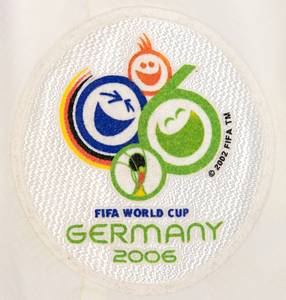 Schweiz - Trikot 2006 WM  | Original match worn Spielertrikot von der Schweiz mit der Rückennummer 8. Getragen von Raphael Wicky am 13.06.2006 bei der Fußball Weltmeisterschaft 2006 in Deutschland im Gruppenspiel G gegen Frankreich. AAC - Bild 8