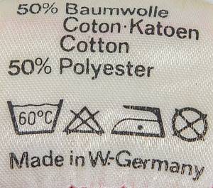 Schweiz - Trikot 1980-1982  | Original match worn / issued  Spielertrikot von der Schweiz mit der Rückennummer 5. Getragen in einem Freundschaftsspiel für die Schweizer Fußball-Nationalmannschaft in der Zeit von 1980 bis 1982.  Status:ACC. - Bild 6