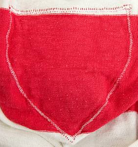 Stuttgart, VfB - Trikot 1969-72  | Original match worn Spielertrikot vom VfB Stuttgart mit der Rückennummer 8. Getragen in Spielen der Bundesliga-Saison 1969 -1972. Status:ACC. Museumsstück!. - Bild 6