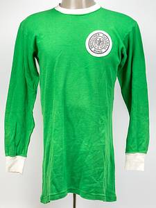 DFB - Trikot 1967  | Original match worn Spielertrikot von Deutschland mit der Rückennummer 5. Getragen von Willi Schulz am 22.02.1967 im Freundschaftsspiel gegen Marokko. Deutschland - Marokko 5:1. Dieses Trikot wurde ein zweites Mal getragen im Qualifikationsspiel für die Olympischen Spiele 1968 am 8.11.1967 . Status:AAC. - Bild 2