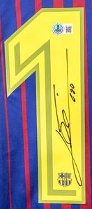 Barcelona, FC - Messi  | Original Nike Fanshirt FC Barceolna mit der Rückenummer "10 Messi". Mit original Signatur von Lionel Messi auf der Rückennummer. Größe L. Mit Echtheitsholhogramm von "Witnes Autographs" - Bild 8