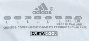  - Official Real Madrid fan jersey by adidas with the number "7 Ronaldo". Features Cristiano Ronaldo's original signature on the back number. Includes a Certificate of Authenticity (COA) from "A1 Sporting Memorabilia". Size: L Enclosed original box from A1 Sporting Memorabilia" Condition: A - Bild 10