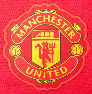 Ronaldo - Trikot  | Original adidas Fanshirt von Manchester United mit der Rükennummer "7 Ronaldo". Originalsignatur von Chritiano Ronaldo auf der Rückennummer. Größe XL. Mit Echtheitscertifikat von "Icons.com" und Echtheitshologram Trikot wurde am 6.1.2022 signiert! - Bild 8