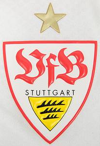 Stuttgart, VfB - Trikot 2010  | Original match worn Spielertrikot vom VfB Stuttgart mit der Rückennummer 27. Getragen von Stefano Celozzi in einem Bundeligaspiel 2010/11. Mit leichten Spielspuren. Status:ABB. - Bild 4