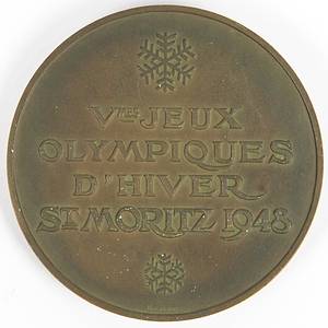 Siegermedaille 1948  | Bronzemedaille für den 3.Platz bei den Olympischen Winterspielen St.Moritz 1948 mit der Aufschrift  „Vmes Jeux Olympiques d'hiver St.Moritz 1948" Bronze, Hersteller: Hugueni, 6 cm. - Bild 2