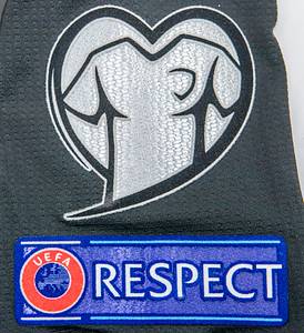 DFB - Trikot 2021  | Original match issued Spielertrikot von Deutschland mit der Rückennummer 10. Vorbereitet für Kai Havertz am 28.03.2021 im Qualifikationsspiel zur Fußball Weltmeisterschaft gegen Rumänien. Rumänien  - Deutschland 0:1. Status:AAB. - Bild 7