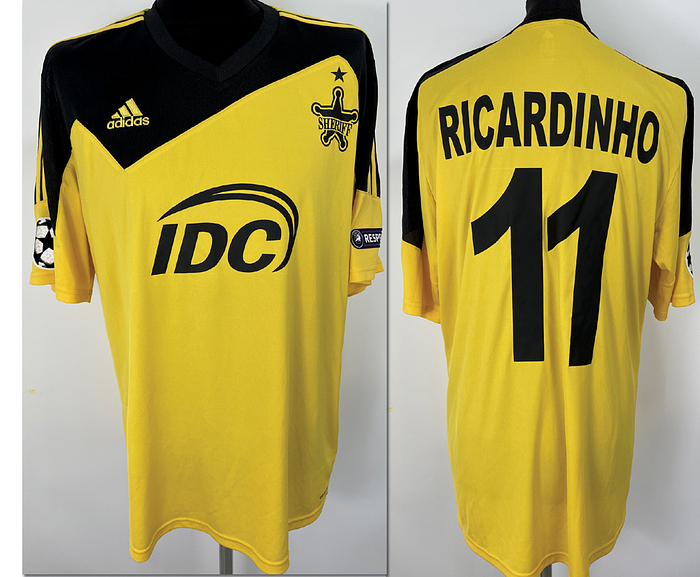 Tiraspol,Sheriff - Trikot 2012  | Original match worn /  issued FC Sheriff Tiraspol Spielertrikot mit der Nummer 11. Vorbereitet für Ricardinho für ein Championsleague-Spiel der Saison 2012-2013. Status ABB.