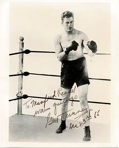  - Boxing World Champion autograph Gene Tunney 1928; (1897-1978) B/W photo with original autograph of the 1926-28 USA boxing world champion Gene Tunney (heavyweight). 25x20.5cm. Condition: A - Bild 2