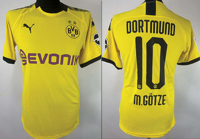  - Original match-worn Borussia Dortmund player shirt with the number 10, worn by Mario Götze. Worn in a Bundesliga match during the 2019/2020 season. Condition: ABC. Short-sleeved shirt; size M; club emblem, championship star, and manufacturer's logo "Puma" rubberized; sponsor "evonik," club name, player number, and player name rubberized; Bundesliga patch rubberized; sleeve sponsor rubberized; 100% polyester; made in Vietnam; Condition: A