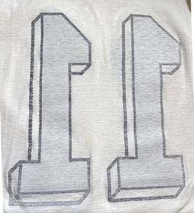 match worn football shirt germany 1974 - Original match-worn Germany player shirt with the number 11. Worn by Jupp Heynckes in a match during the 1974 World Cup in Germany. The shirt comes from the collection of a former DFB (German Football Association) staff member. Status ABB jersey; long-sleeved; size M; DFB crest embroidered; rubberized player number; 100% cotton; made in West Germany. Condition: A - Bild 4