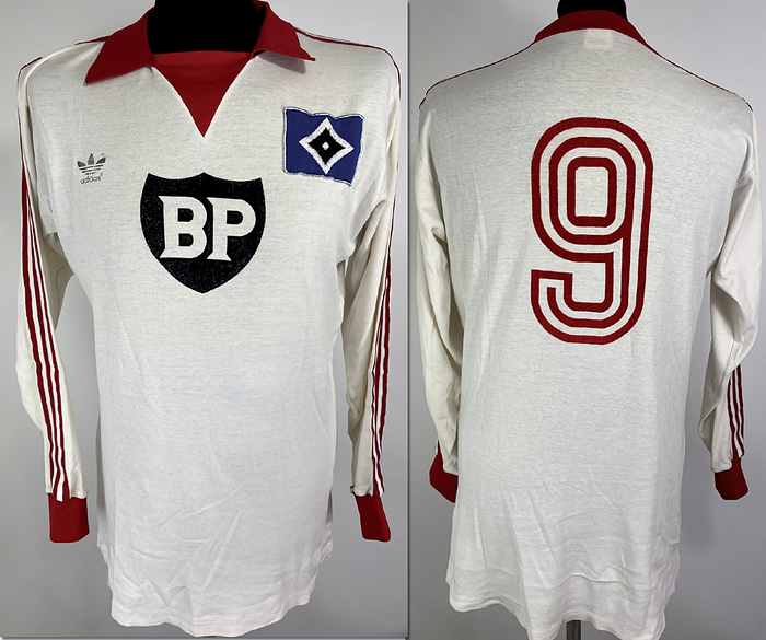 Hamburg,SV - Trikot  | Original match worn Hamburger SV  Spielertrikot mit der Nummer 9 von Horst Hrubesch.Getragen in einem  Bundesligaspiel in der Saison 1979/1980. StatusABB.
