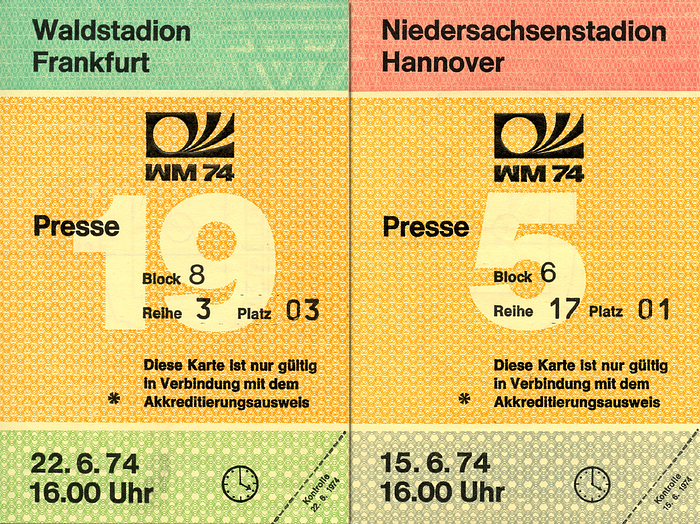 Eintrittskarte WM1974  | Zwei Presseticket Fußball Weltmeisterschaft 1974: 1) 1.Finalrunde: Holland - Uruguay im Niedersachsenstadion Hannover am 15. Juni 1974. 2) 1. Finalrunde: Schottland - Jugoslawien im Frankfurter Waldstadion am 22. Juni 1974, je.