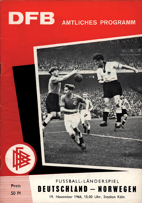  - Football Programm 1966 Germany v Norway 19th november in Cologne. 32 pages, 21x15 cm Condition: B