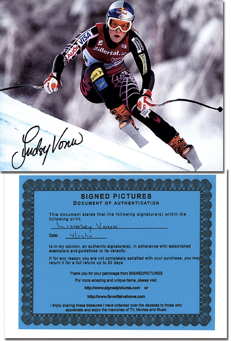 Vonn, Lindsey  | Großer Farbfotoprint mit original Signatur von Lindsay Vonn (USA). Mehrfachen Weltmeisterin und Olympiasiegerin im Ski-Alpin. 25x20 cm. Mit COA von "Signedpictures" auf der Rückseite.