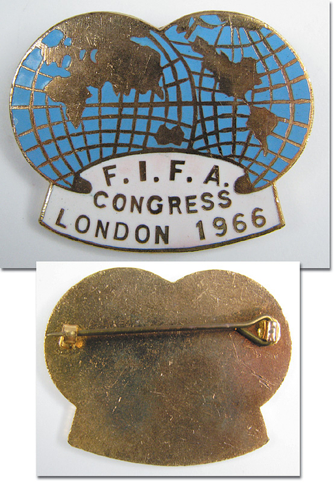  - FIFA Congress Participation Badge England 1966 "FIFA Congress London 1966", Bronze, gilt, m/c enameled, 4.3x3.3 cm. The congress took place during the World Cup 1966. Condition: A
