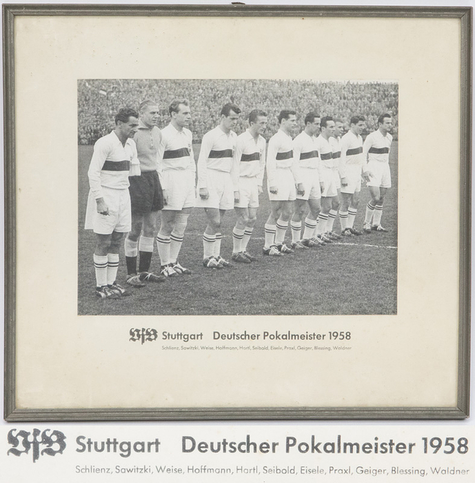 Sorry, no english description is available. ...  -  Condition: A-.....Rahmne und Scheibe leicht angeshmutzt