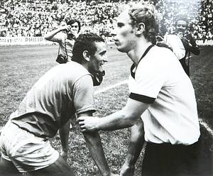 2Simon, Sven | WM 1970 überreicht von Presseagentur Sven Simon. Mit 39 S/W-Pressefotos (22x18) von der Fußball-Weltmeisterschaft 1970. Persönliches Exemplar von Stan Libuda! - Bild 7