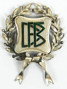 Sorry, no english description is available. ...  -  Condition: A.....Wurde vom DFB an die Spieler des 1.FC Köln ausgegeben, die das Endspiel 1960 gegen den Hamburger SV (2:3) verloren hatten. Die Spieler des Hamburger SV erhielten die gleiche Nadel vergoldet. Rarität!!!! --angelaufen, Nadel abgebrochen und fehlt - Bild 2