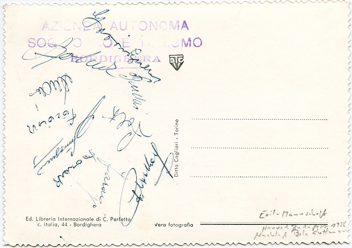 Ungarn / Honved 1956 -PK  | S/W-Postkarte von Exil Mannschaft von Honved Budapest 1956 mit 10 original Signaturen der Spieler darunter auch die ungarischen Vize-Weltmeister 1954 Boszik (1925-1978), Grosics (+2014),  Budai (1928-1983), Puskas (+2006), 14x9 cm.